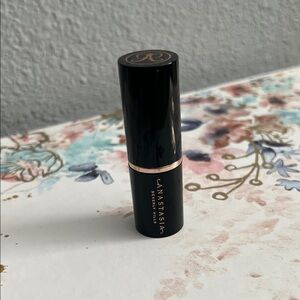 Anastasia Beverly Hills Banana Stick Contour
